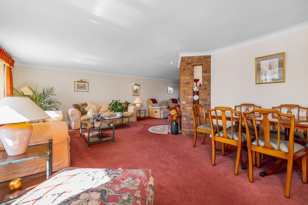 House in Peterborough - View 4