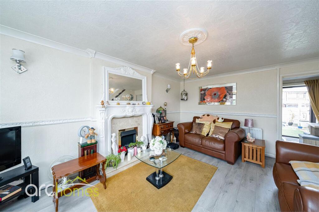 House in Wigan, Greater Manchester - View 5