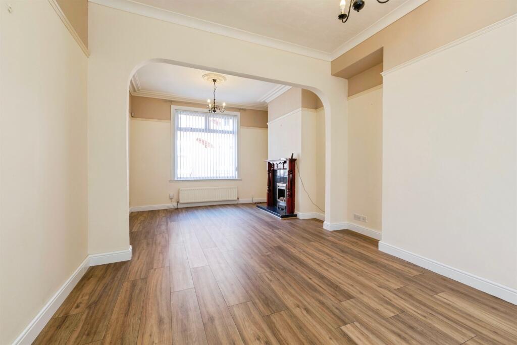 House in Stockton-on-Tees, Hartlepool - More