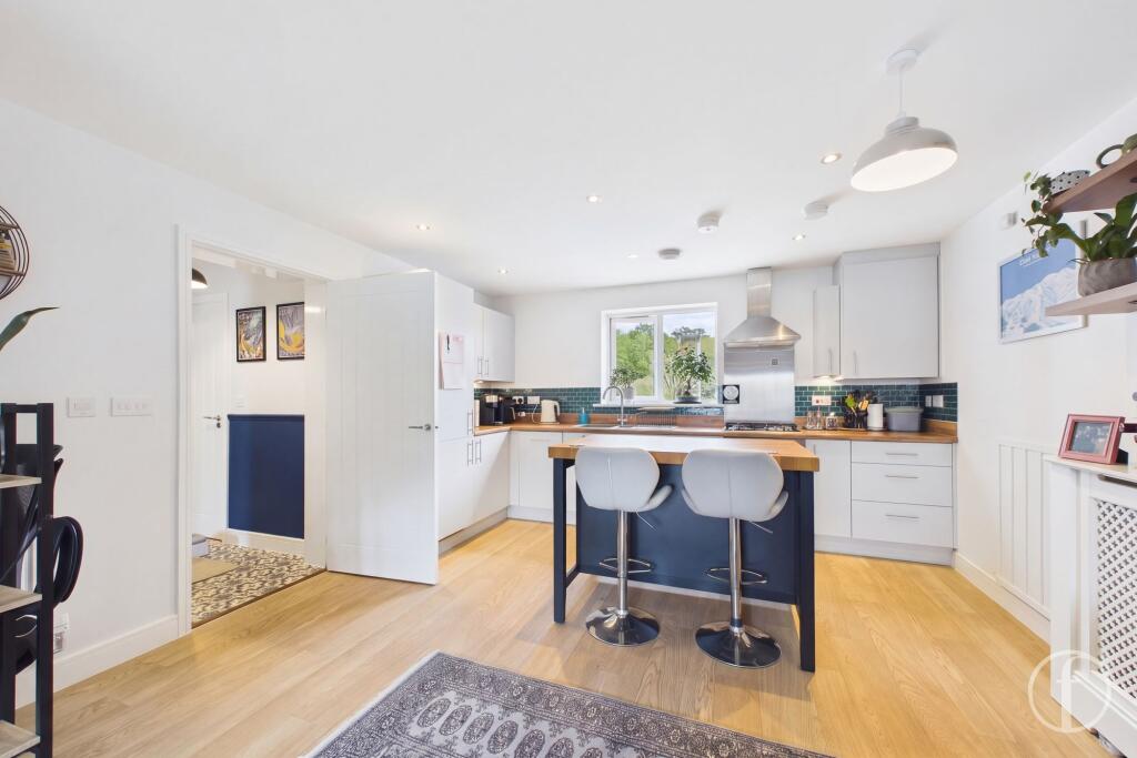 Apartment in Portsmouth - View 5