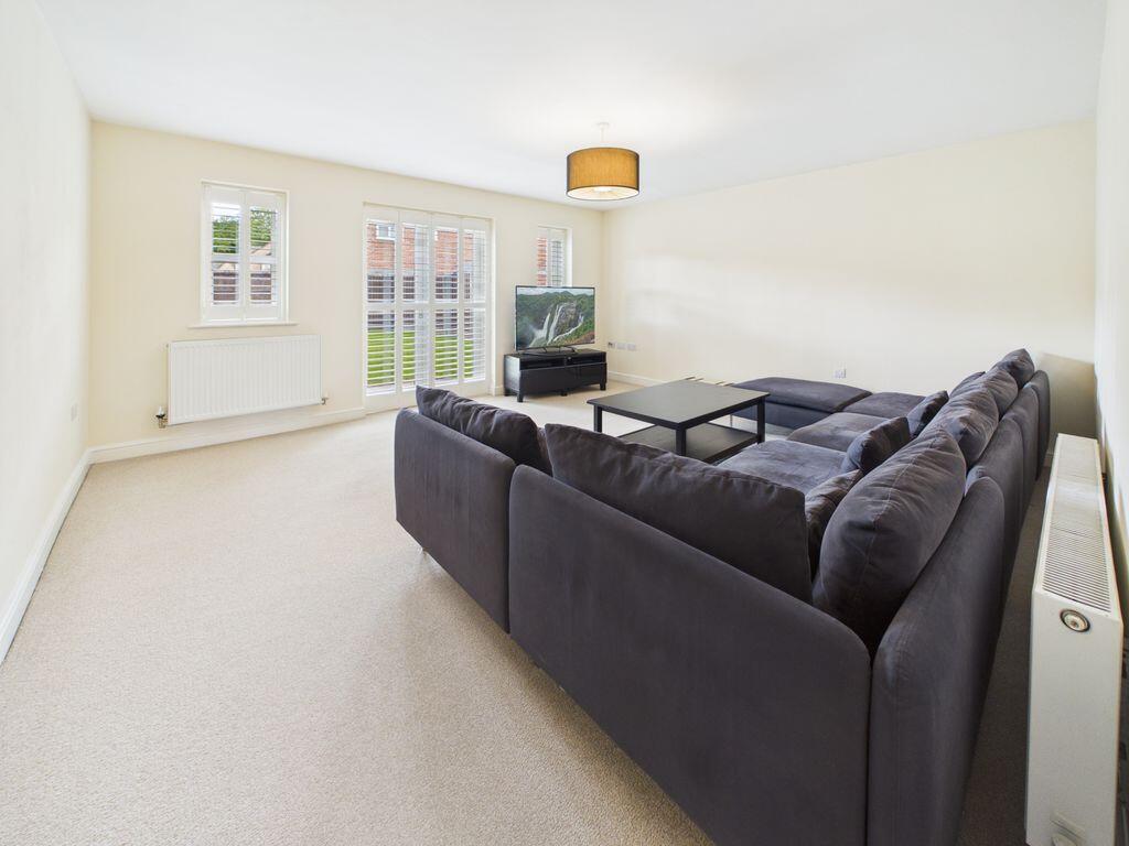 House in Rochdale, Rhodes - View 4