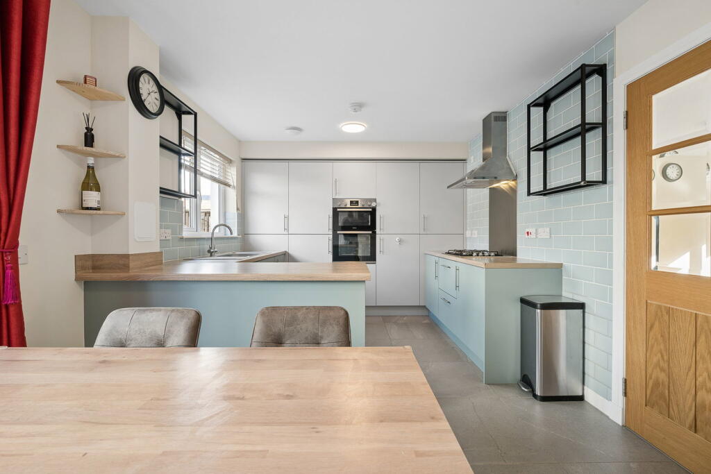 House in Edinburgh - View 5