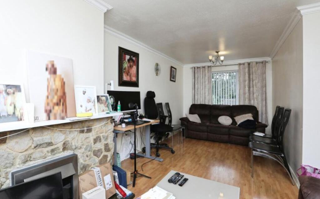 House in Rochester - View 4