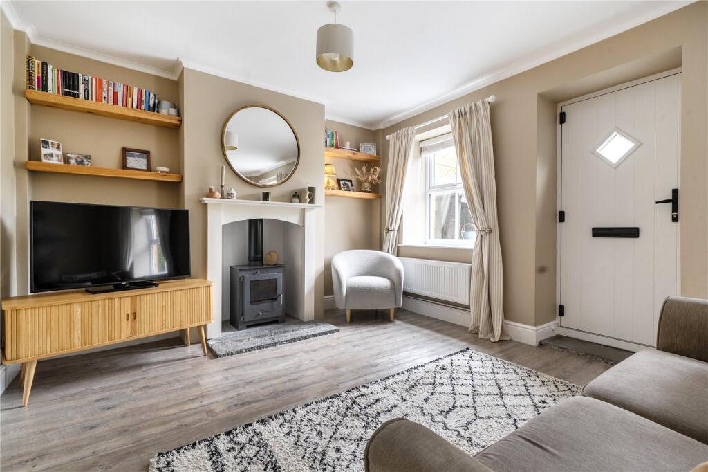 House in Taunton - View 5
