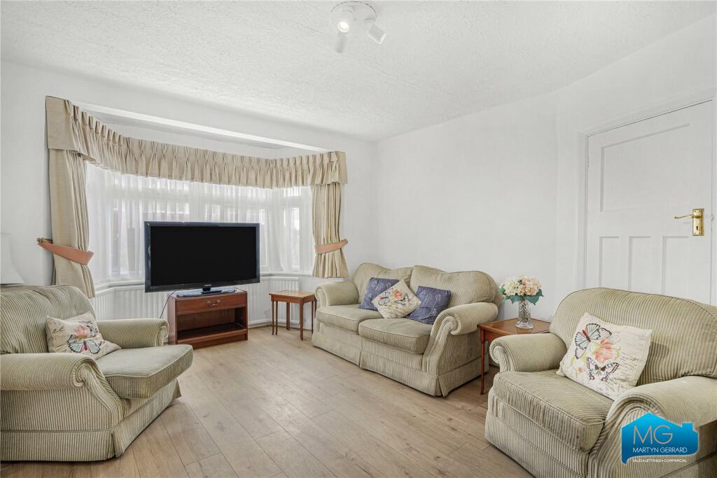 House in London - View 2