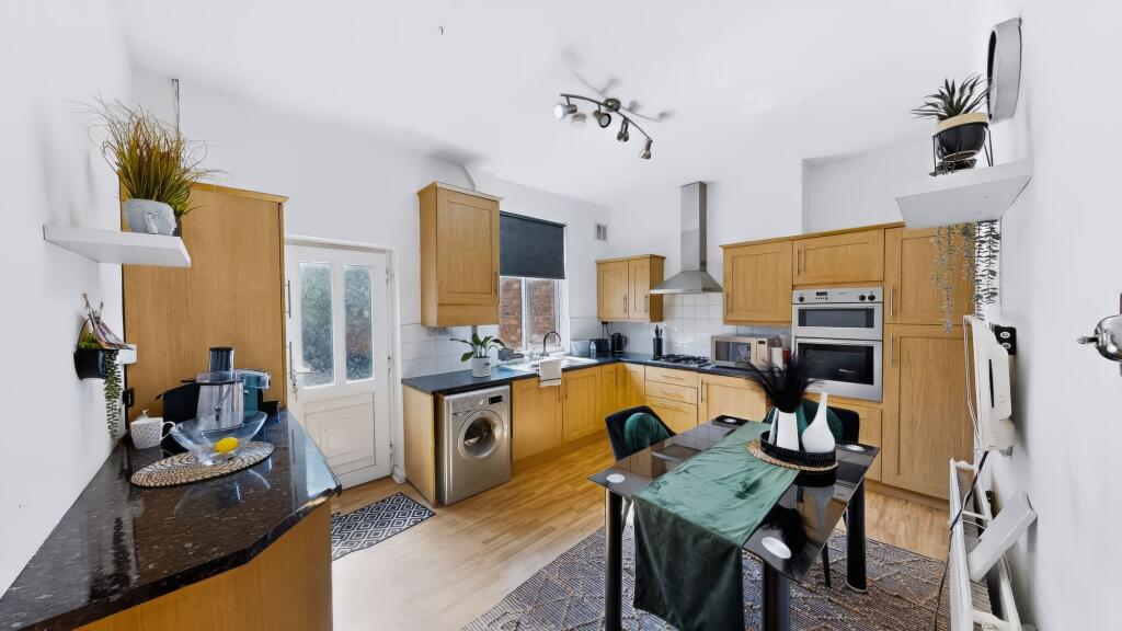Park Road, Westhoughton, BL5 photo 4