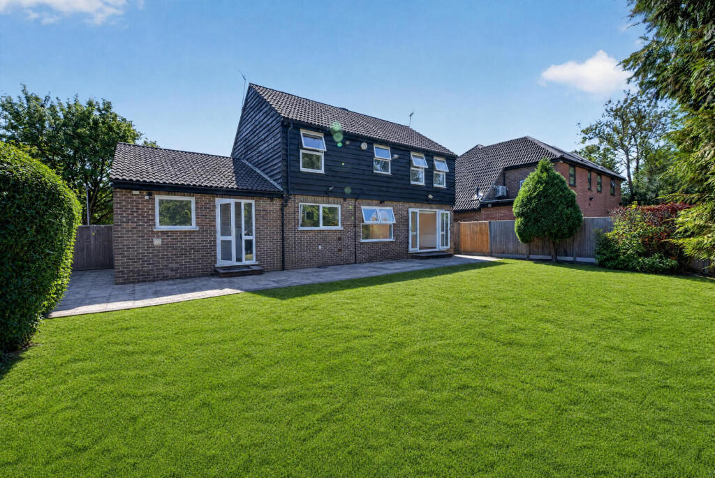 House in Harrow - View 3