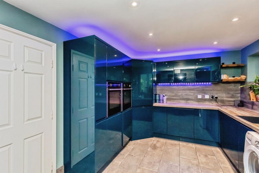 House in Northampton - View 5