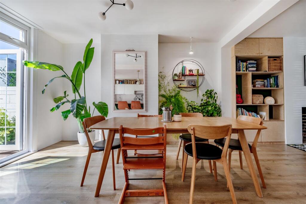 House in Hove, Brighton and Hove - View 5