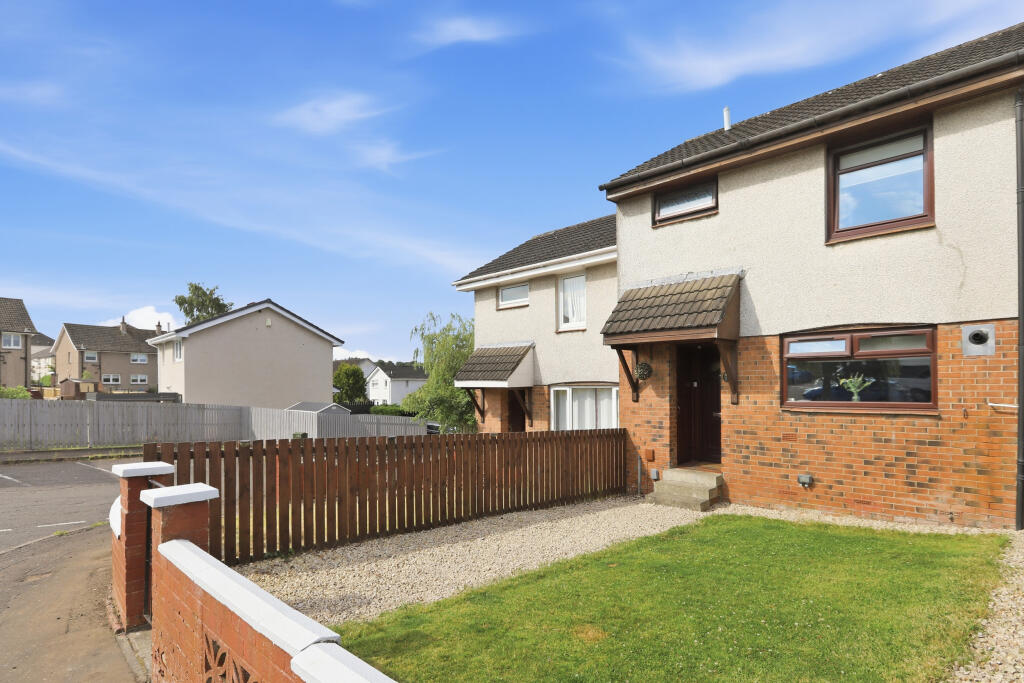 Main image of property: 17 Martyrs Place, Bishopbriggs, G64