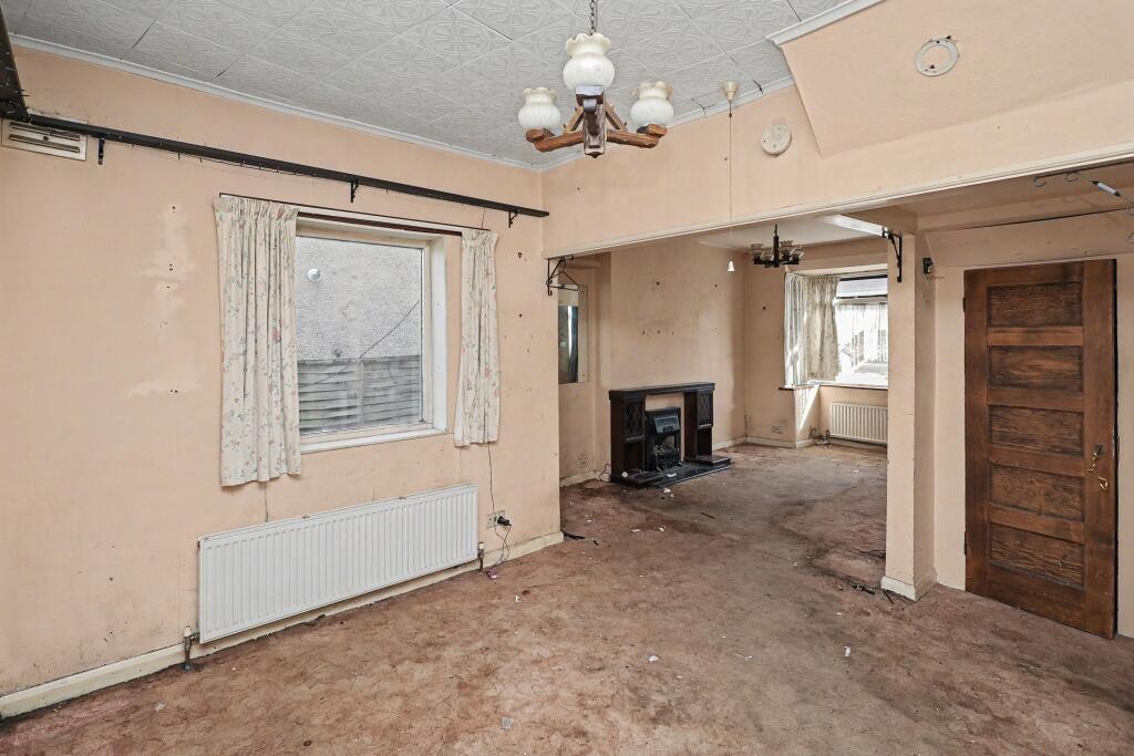 House in Romford - View 3