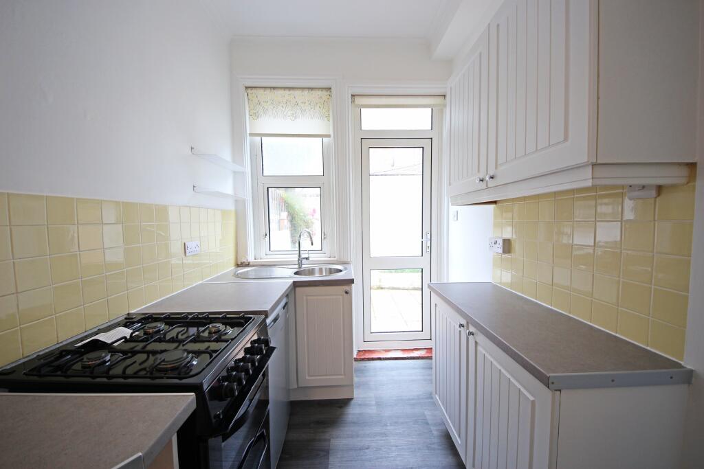 Apartment in Bournemouth - More