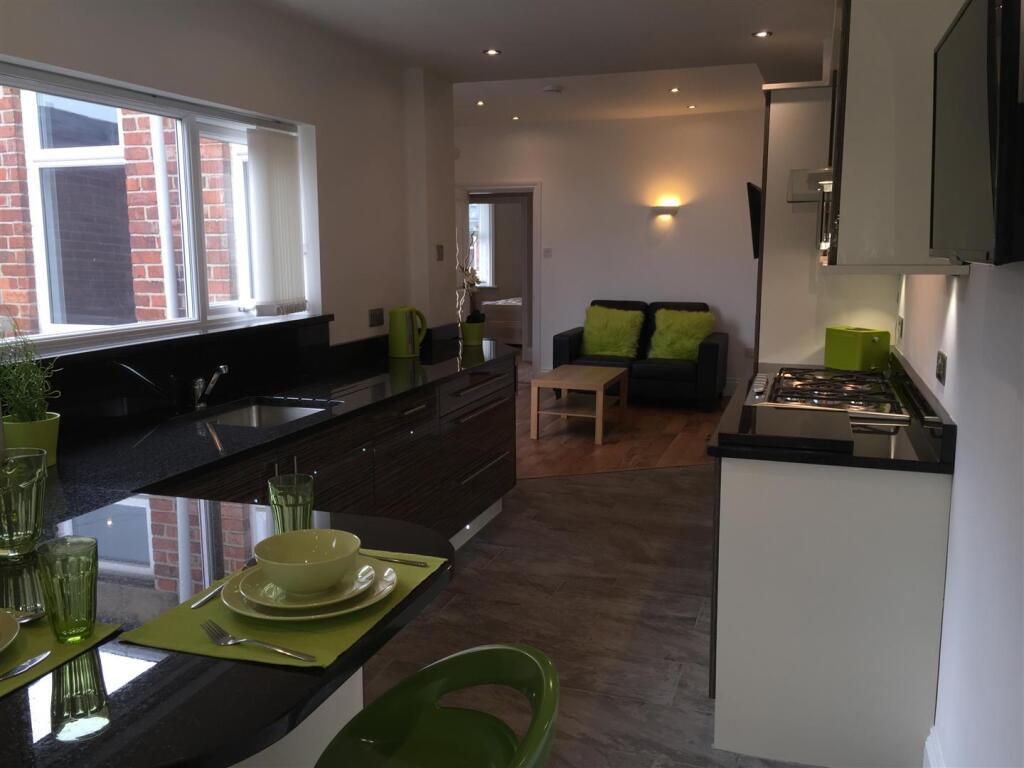 3 bedroom apartment for rent