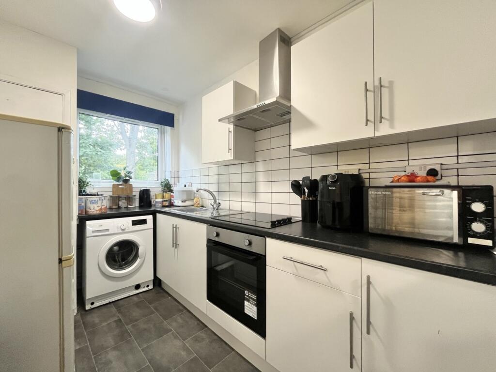 Apartment in Wolverhampton - View 3