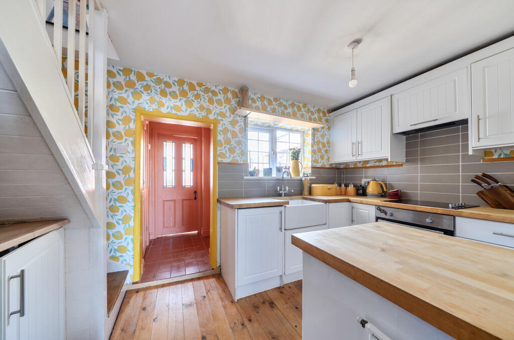 House in St Neots, Eynesbury - View 4