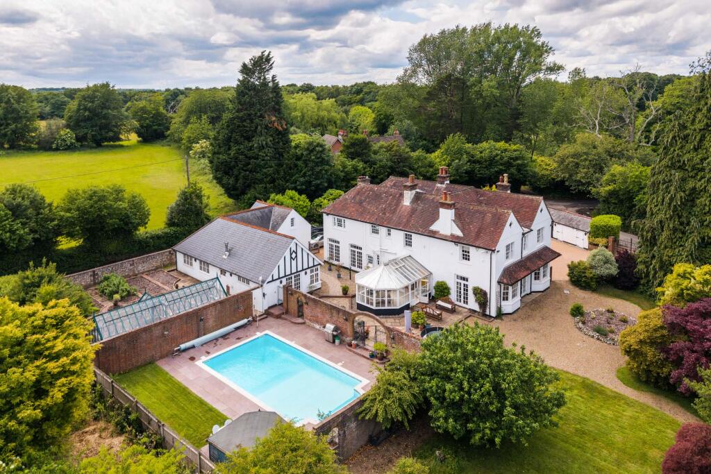 Main image of property: Main Road, Knockholt, Kent, TN14