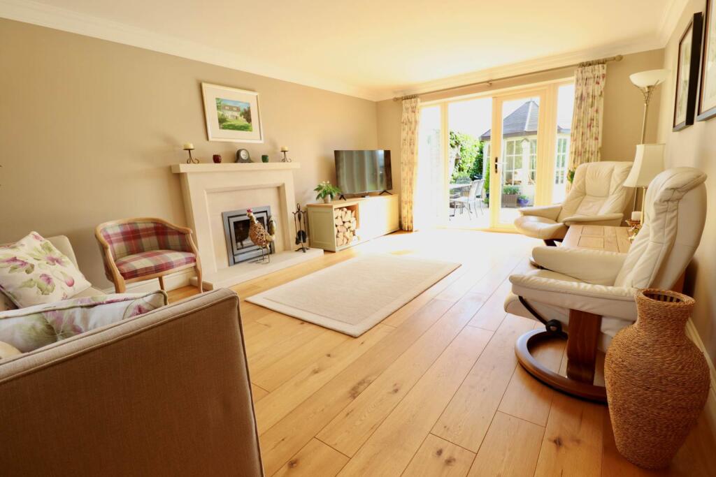 House in Burbage, Eastcourt - View 4