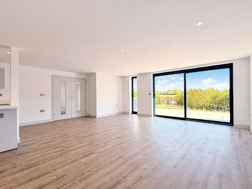 House in Faringdon, Great Faringdon - View 3
