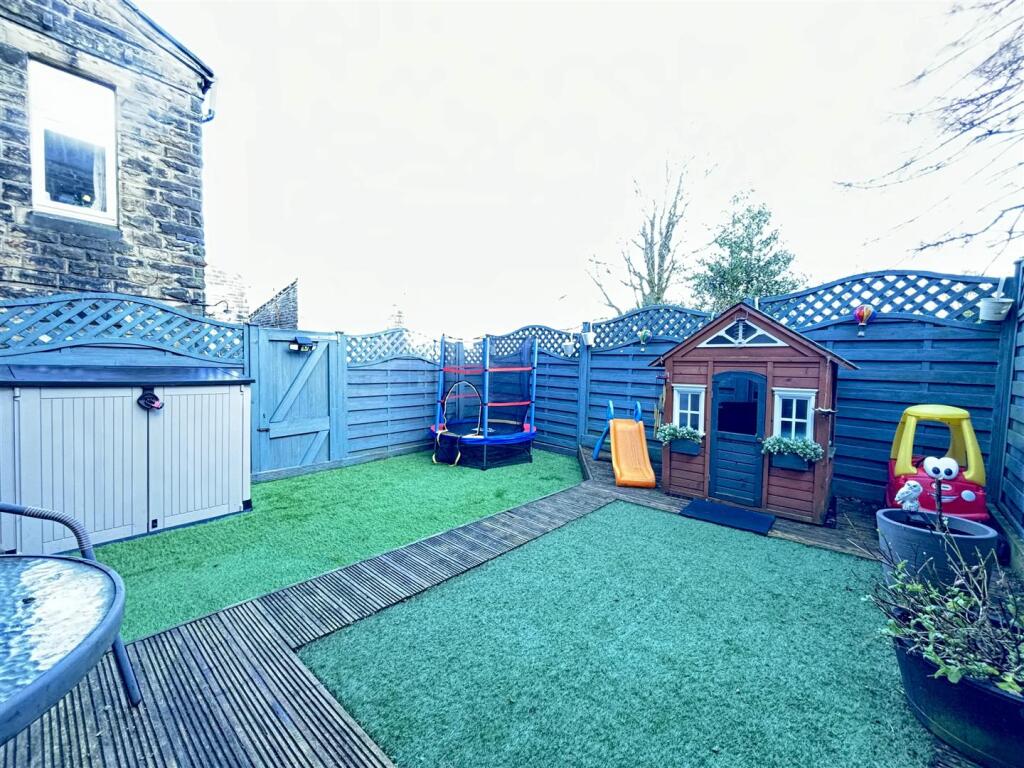 Additional image 17 of Gott Street, Cross Roads, Keighley