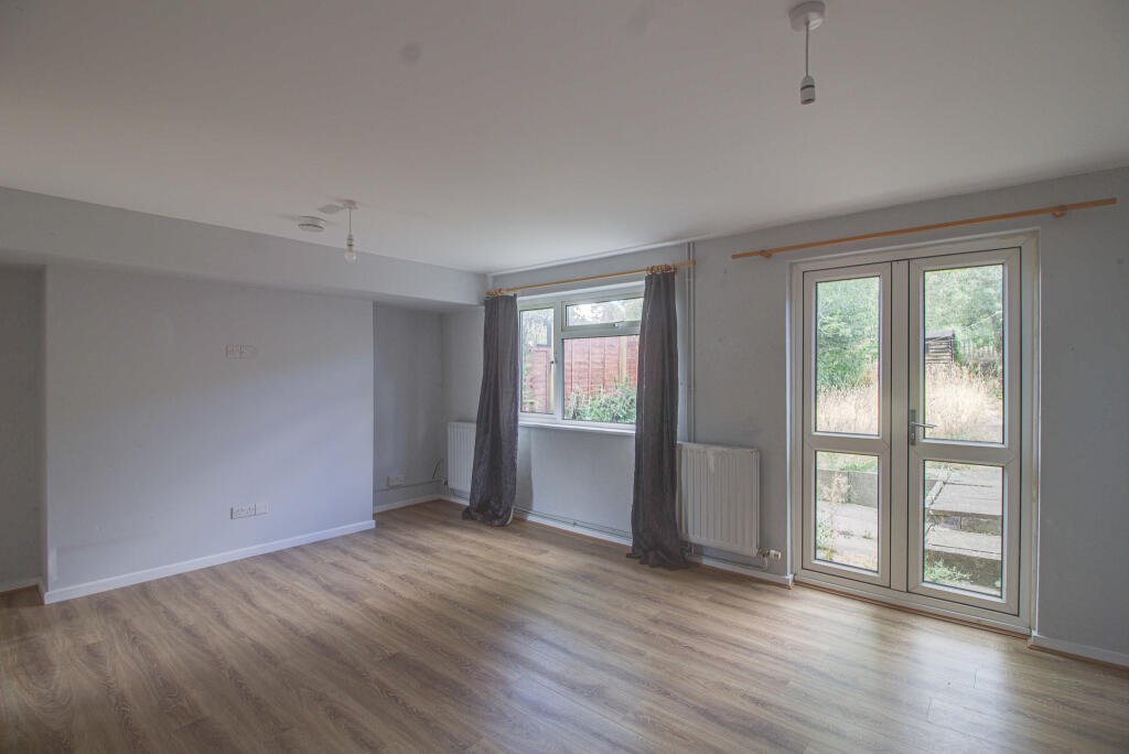 House in St Albans - View 3
