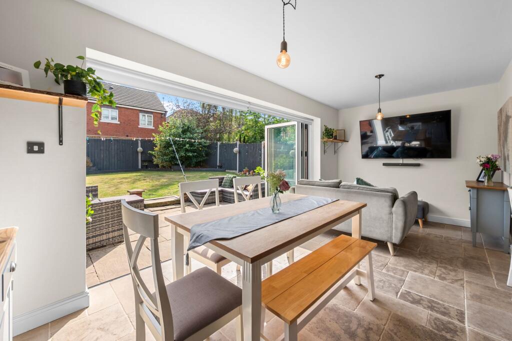 House in St Helens, New Bold, Bold - More