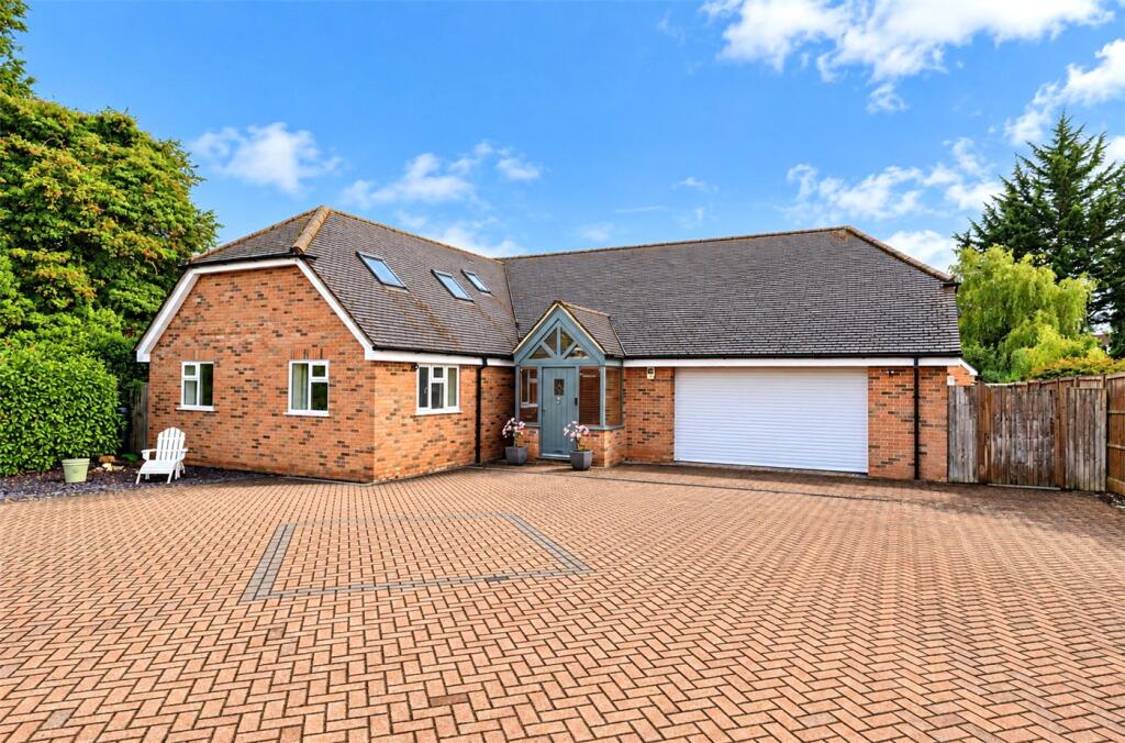 Main image of property: Buckskin Lane, Basingstoke, Hampshire, RG22