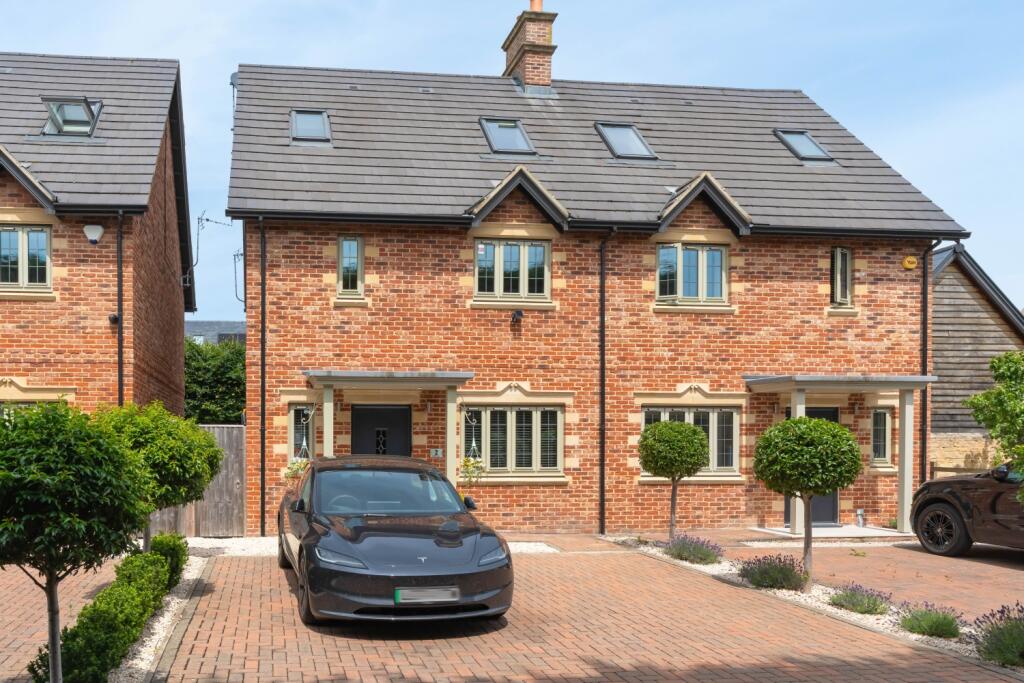 Main image of property: Birch Close Kingston Bagpuize, Kingston Bagpuize, Abingdon, Oxfordshire, OX13