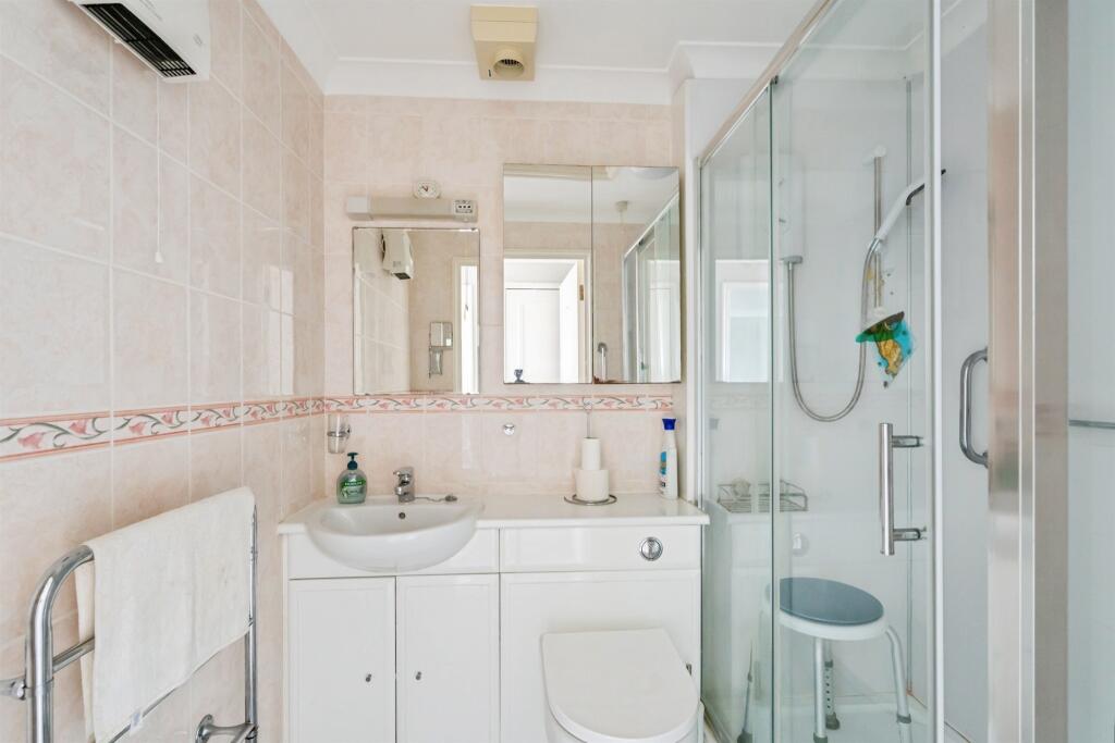 Apartment in Arun, Bognor Regis - View 5