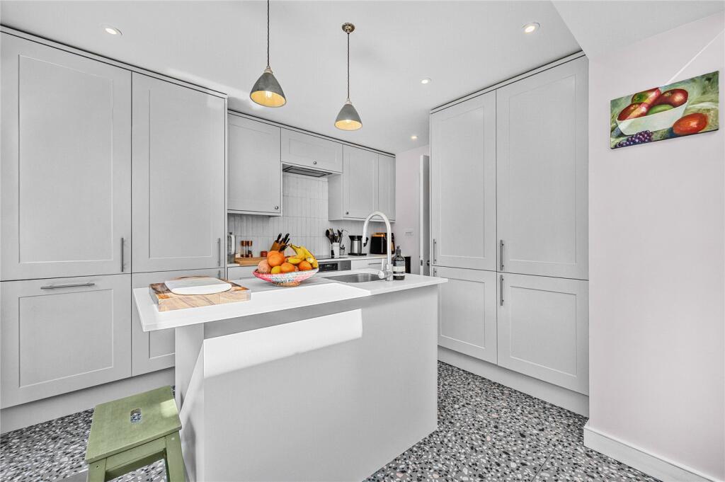 House in London - More