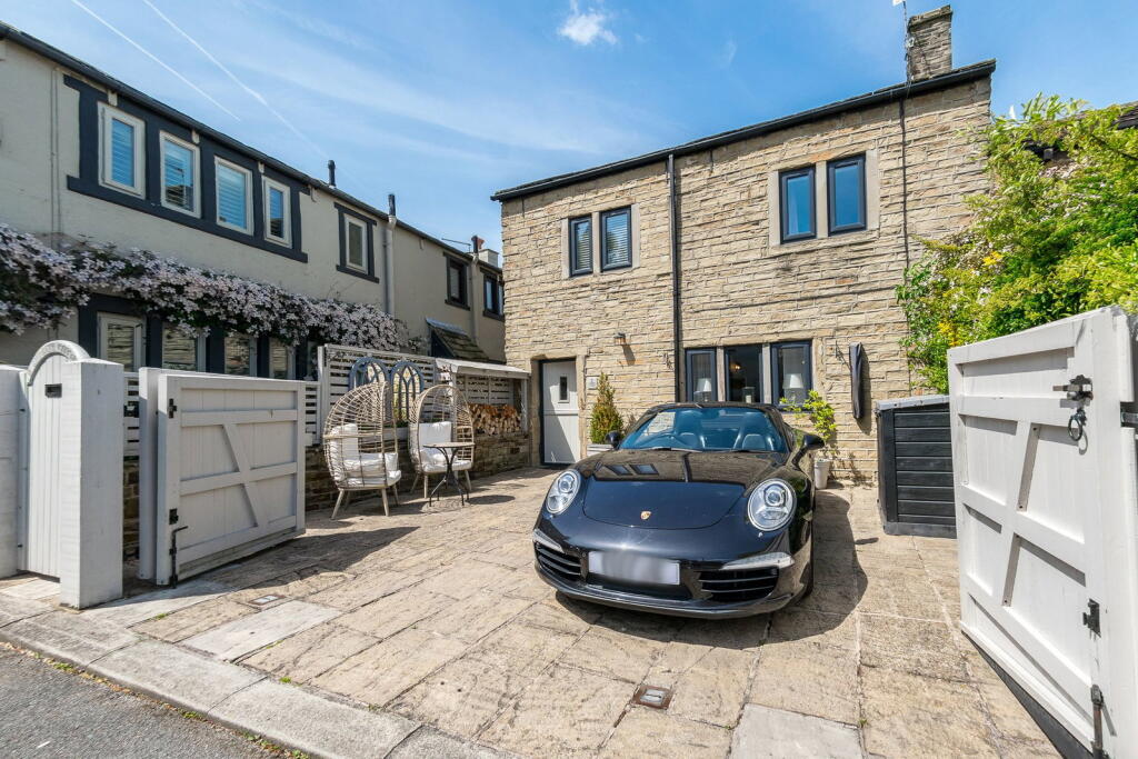 Lydgate Cottage, Lepton, HD8 photo 4