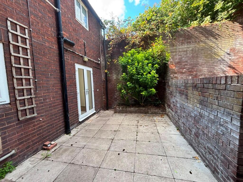 House in Newport, Monmouth - View 5