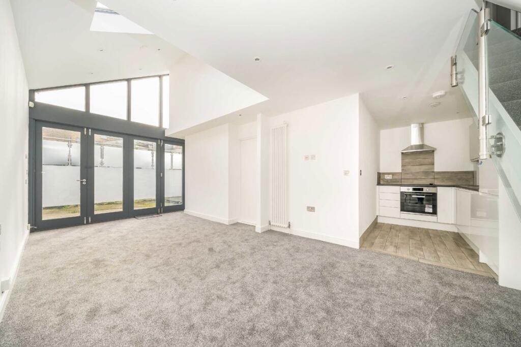 Main image of property: Sellincourt Road, Tooting