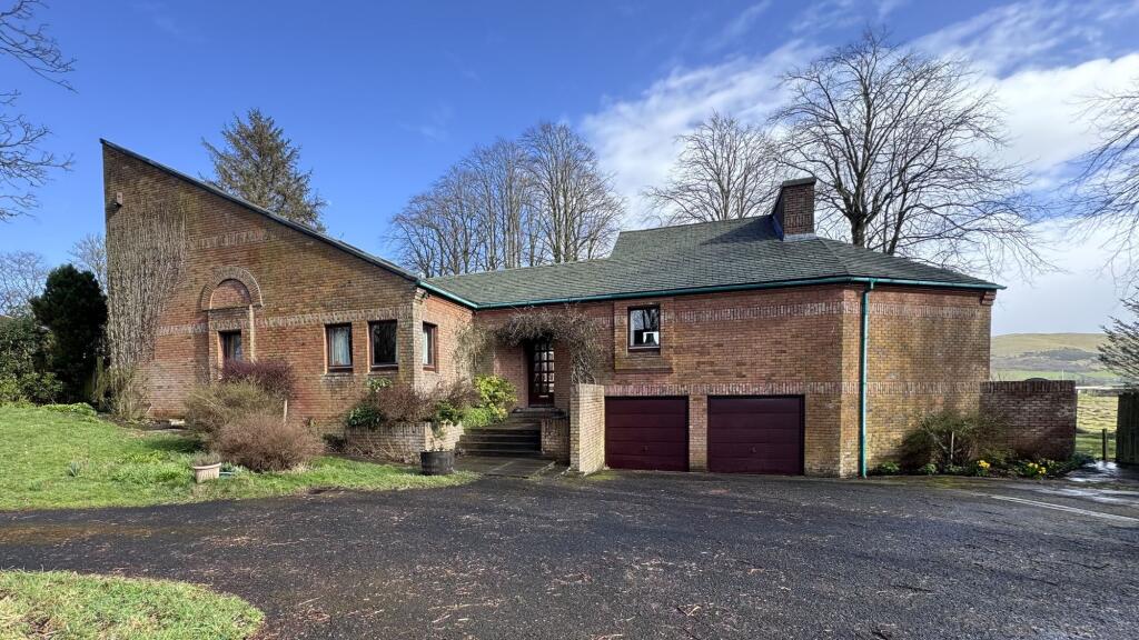 Main image of property: 4 Dene Park, Biggar, ML12 6DD