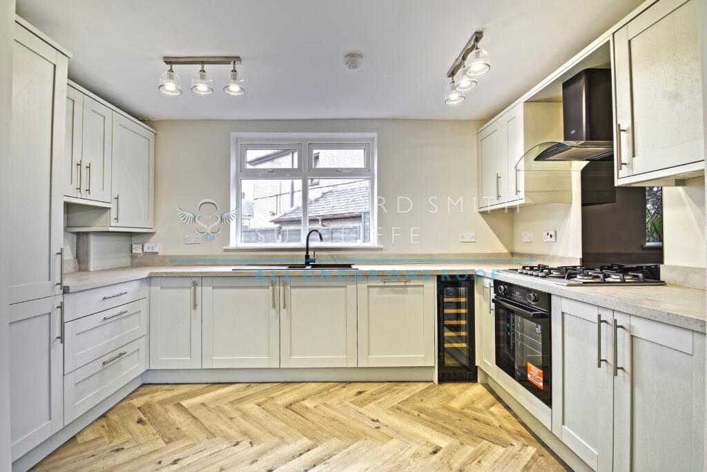 Additional image 4 of Prairie Crescent, Burnley