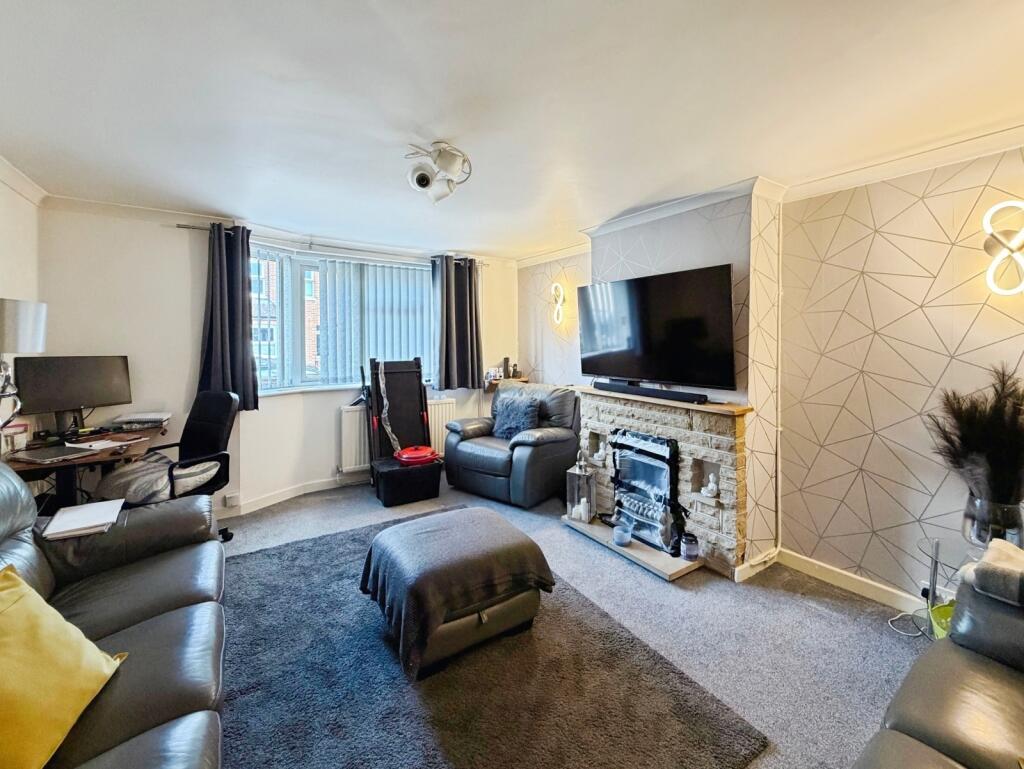 House in Guildford - View 4