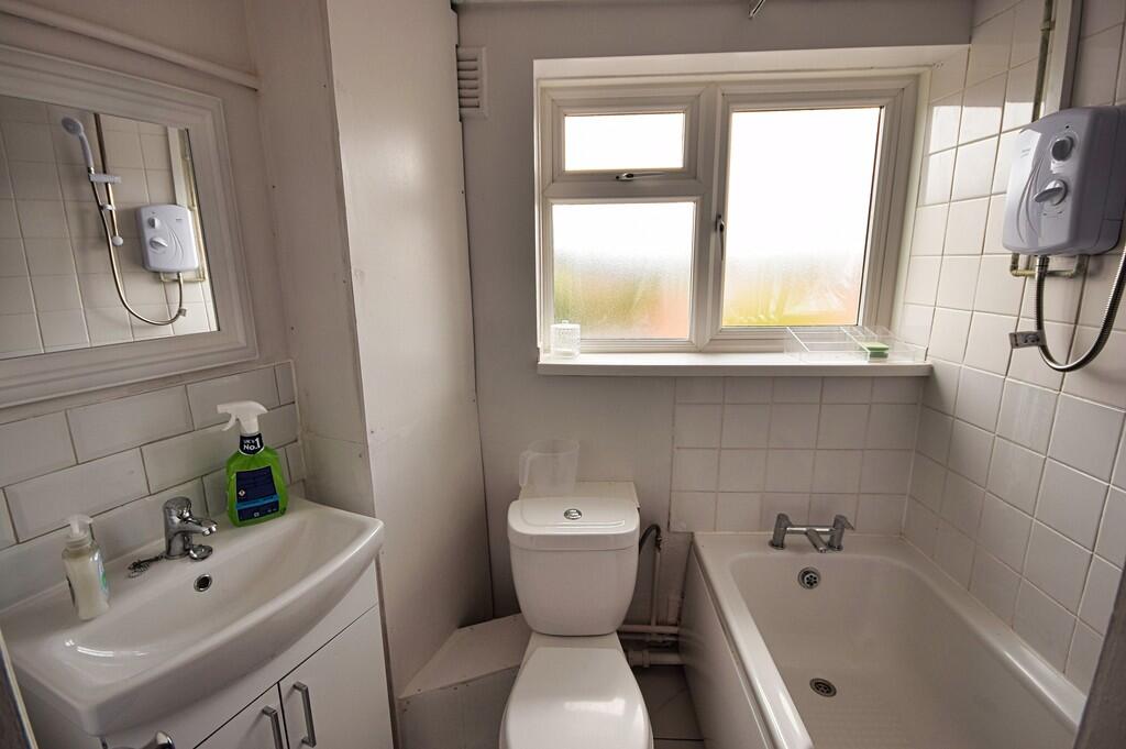 Additional image 4 of Stratford Road, Shirley