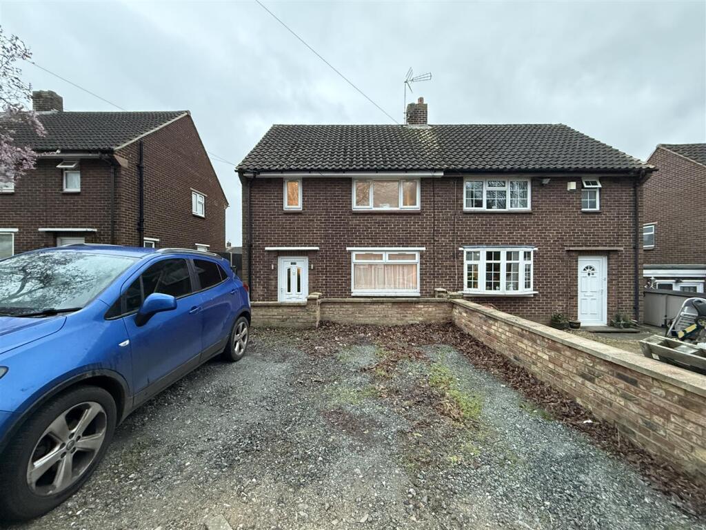 Main image of property: Petten Grove, Kent, Orpington
