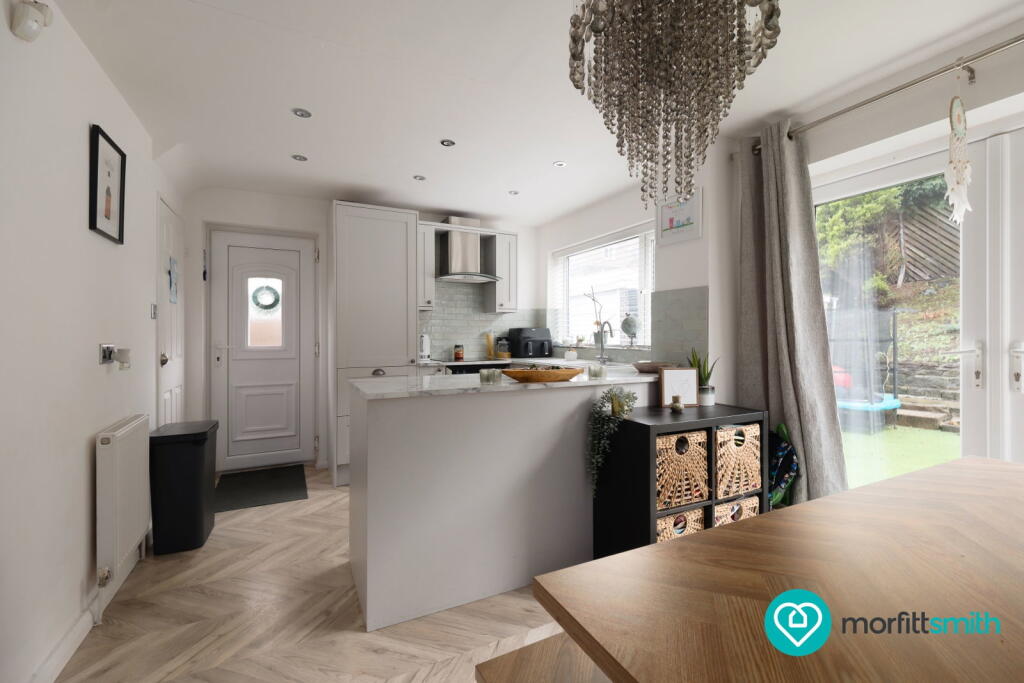 Riber Close, Stannington, Sheffield, S6 6FS photo 4