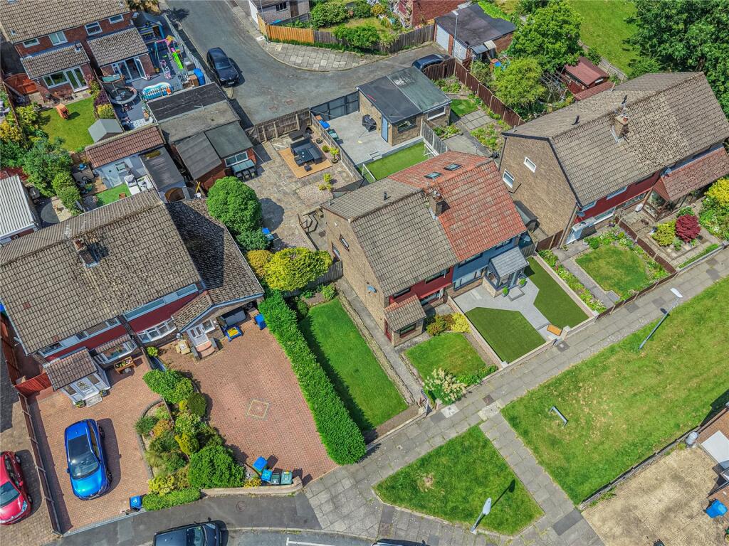House in Rochdale, Greater Manchester - View 3