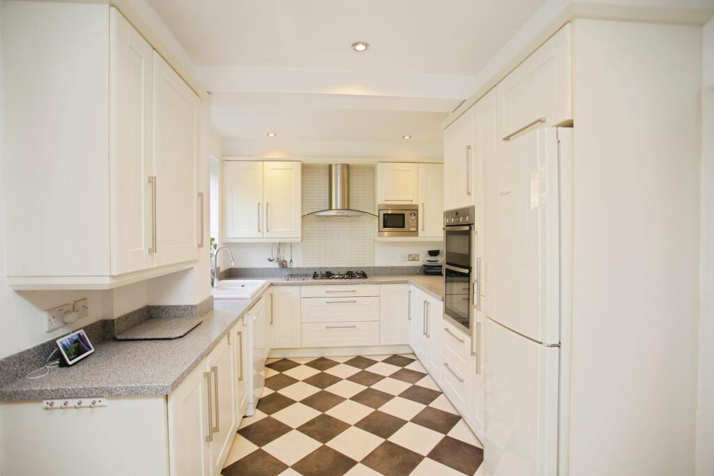 Bradgate Road, Leicester, LE7 photo 2