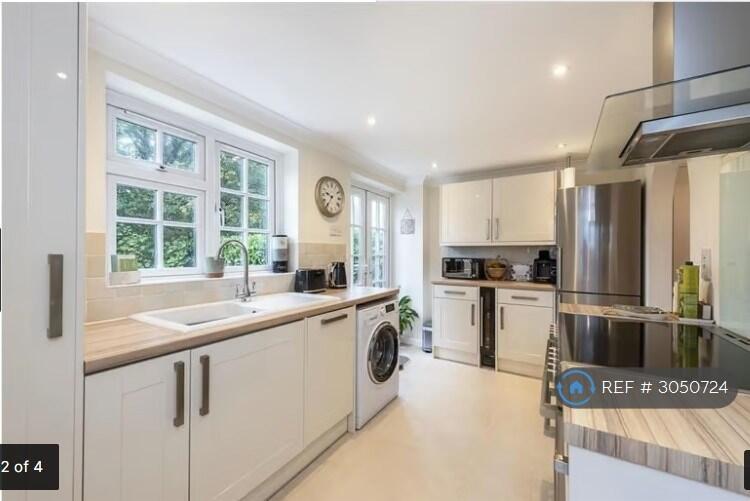 House in St Albans - View 2