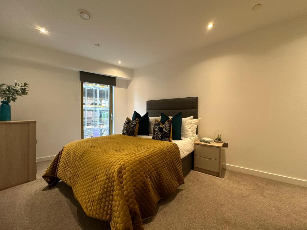 Apartment in Manchester - View 4