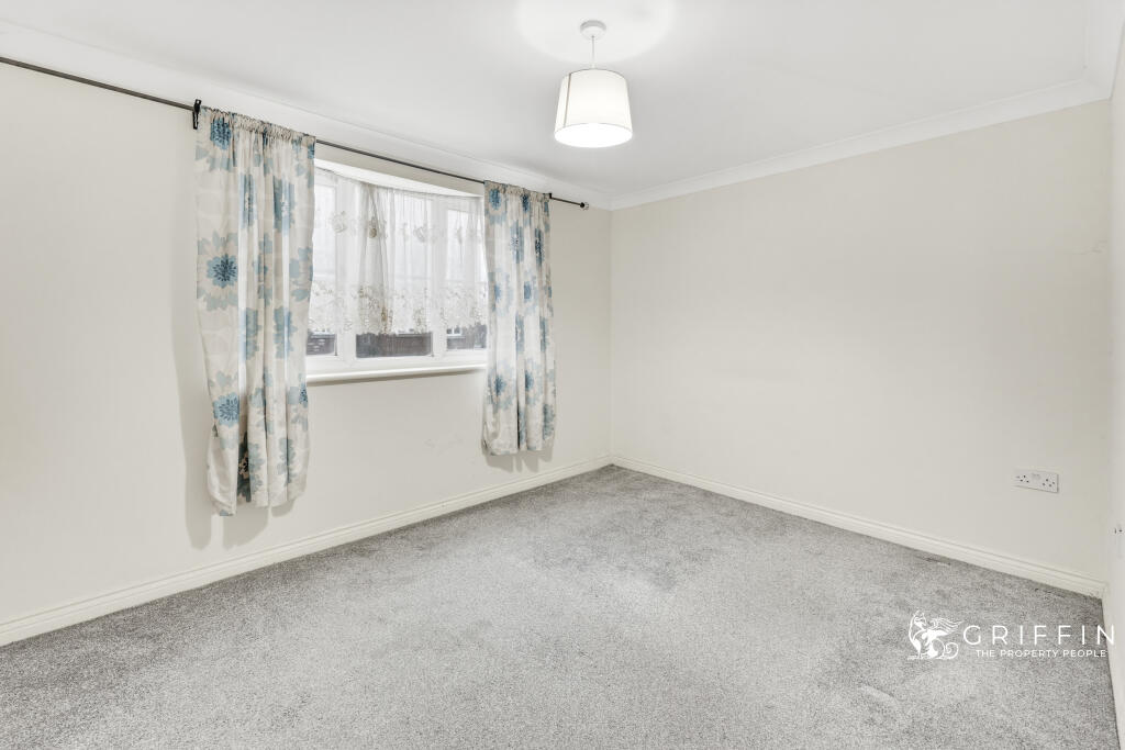 Dock Road, Tilbury, RM18 photo 3