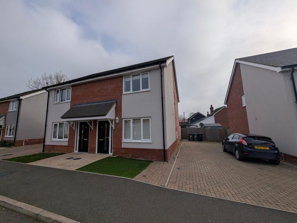 Main image of property: Valley Gardens, Leiston, IP16
