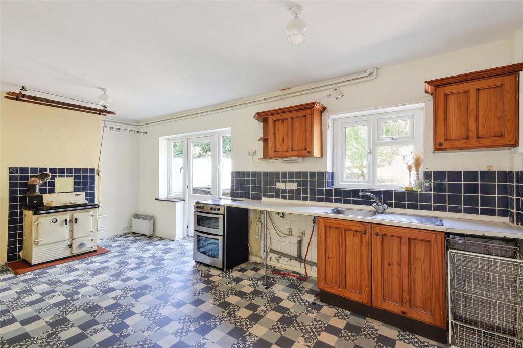 House in Tonbridge - View 5