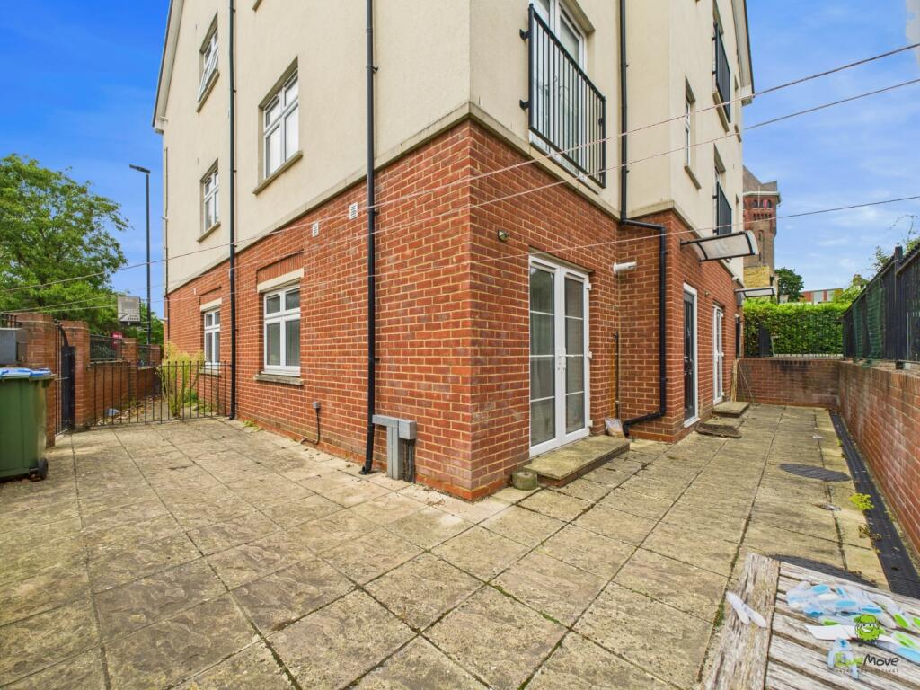 Eaglesfield Road, London, SE18 photo 2