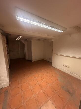 Photo 28