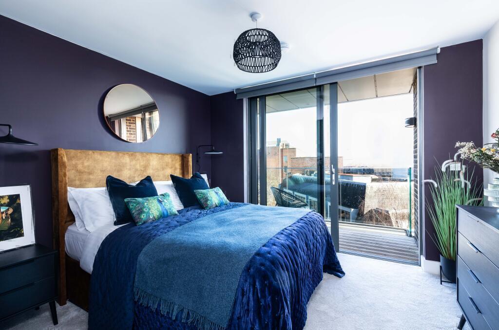Apartment in Twickenham - View 2