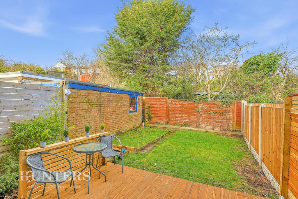 Beaumont Close, Littleborough, OL15 8NR photo 4