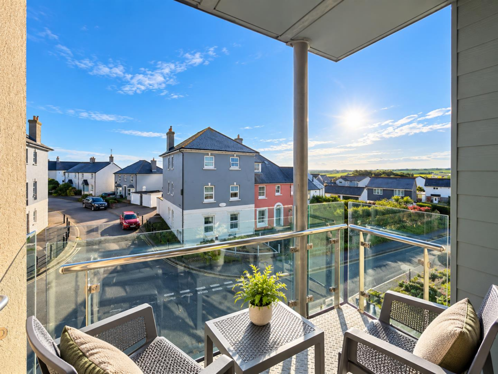 Apartment in Newquay, Cornwall - View 4